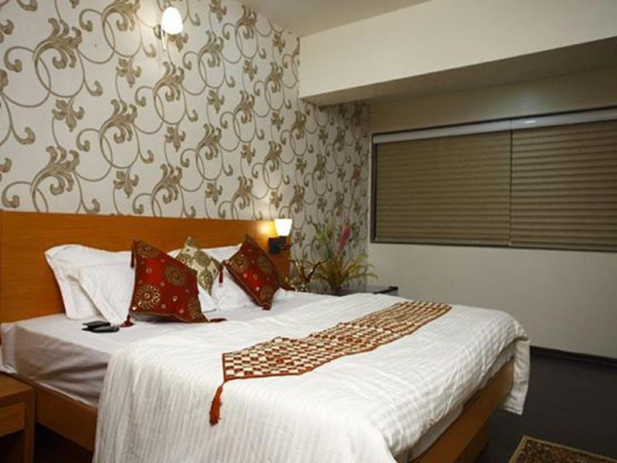 Motel Visava Mahad Room photo