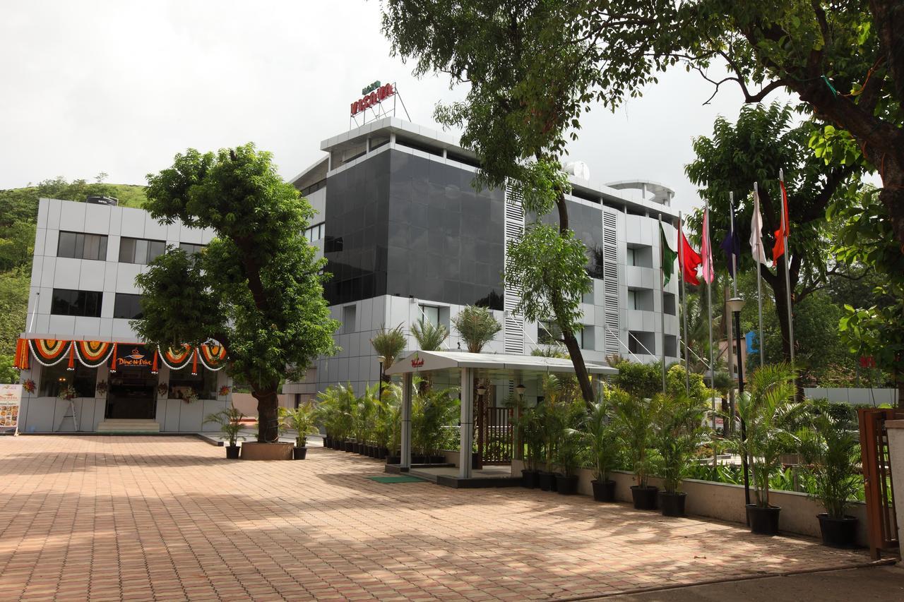 Motel Visava Mahad Exterior photo