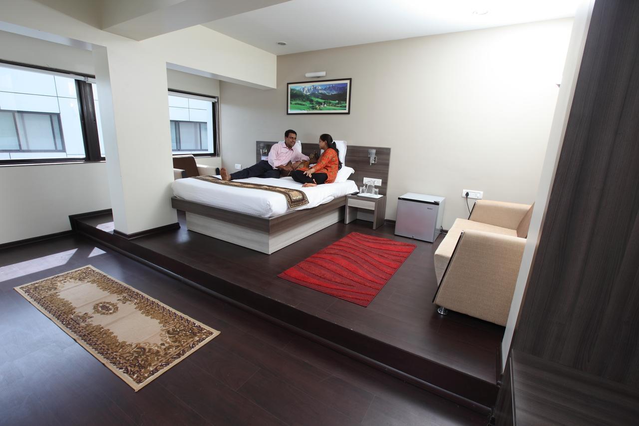 Motel Visava Mahad Room photo